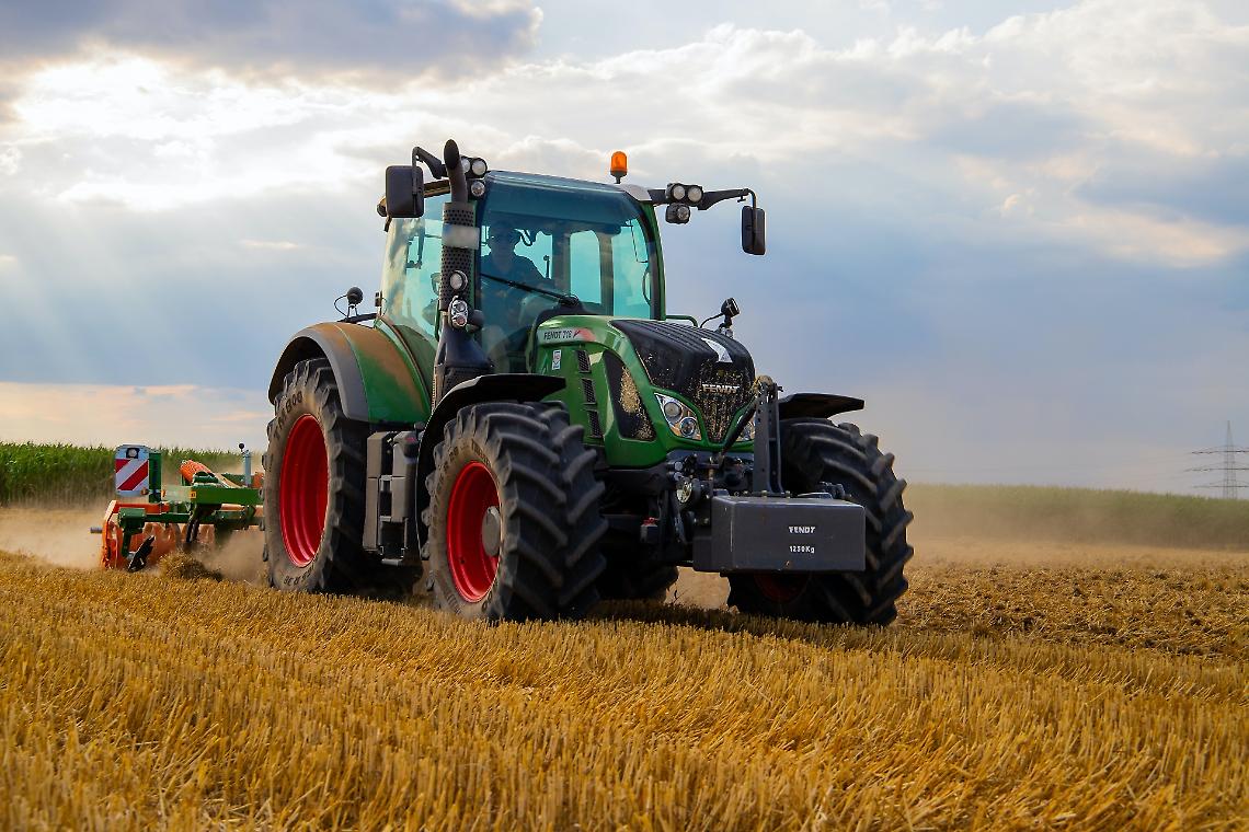ADDETTI ALLA CONDUZIONE DI TRATTORI AGRICOLI (AGGIORNAMENTO)