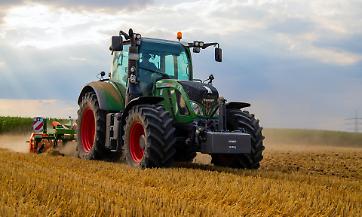 ADDETTI ALLA CONDUZIONE DI TRATTORI AGRICOLI (AGGIORNAMENTO)